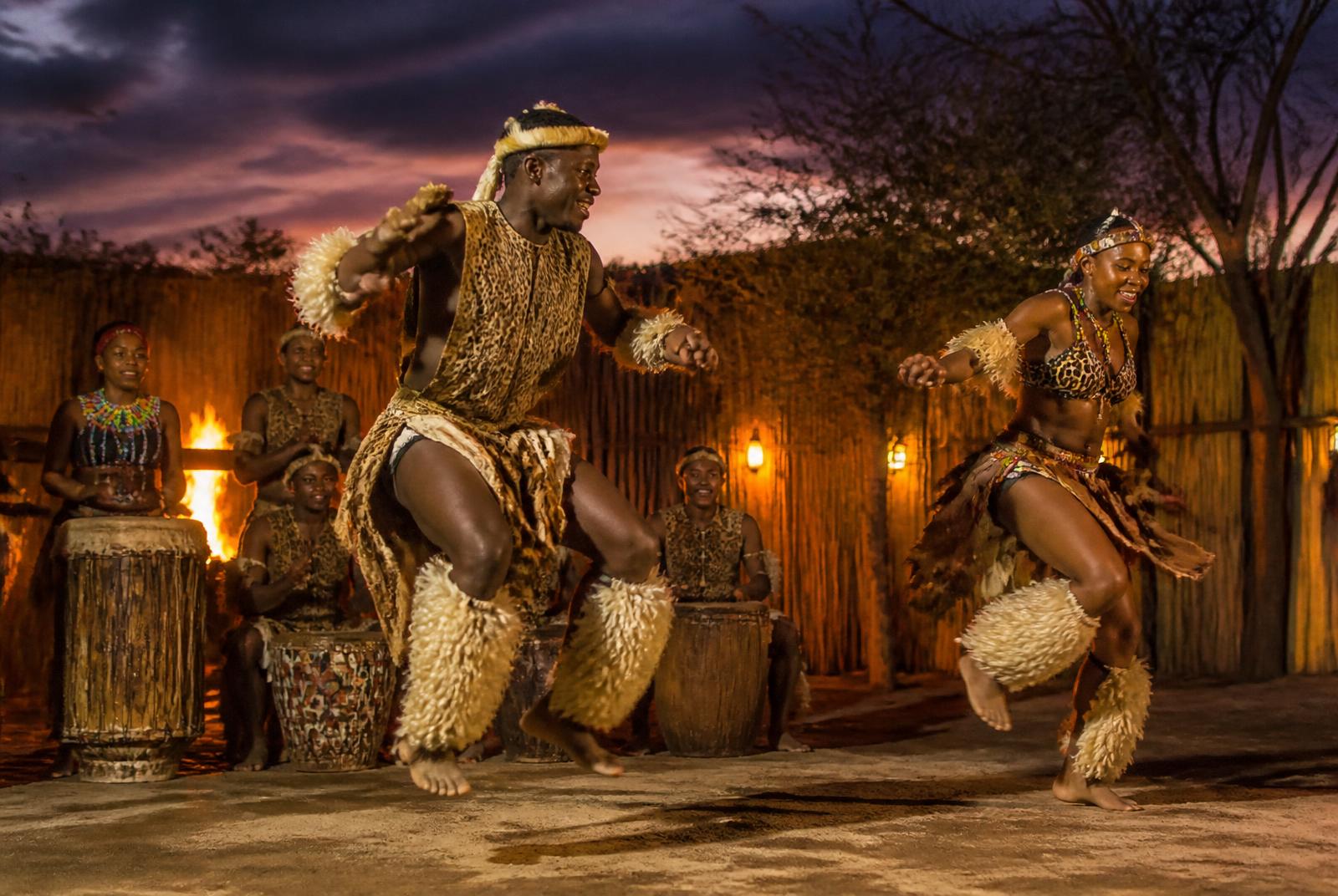 Traditional Zimbabwean dancers and drummers performing